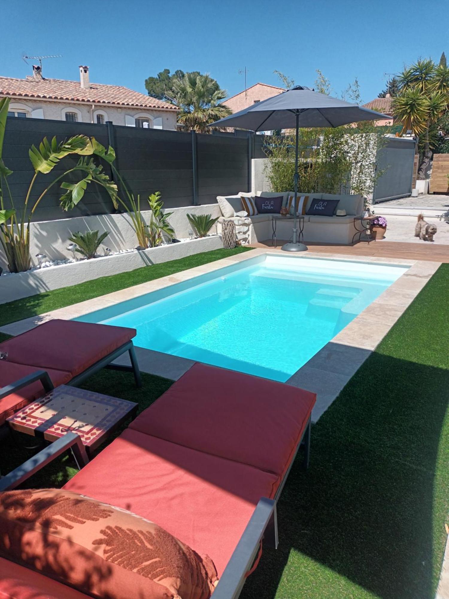 Jolie Villa Lalou Cote D'Azur Trois Chambres Frejus Exterior photo