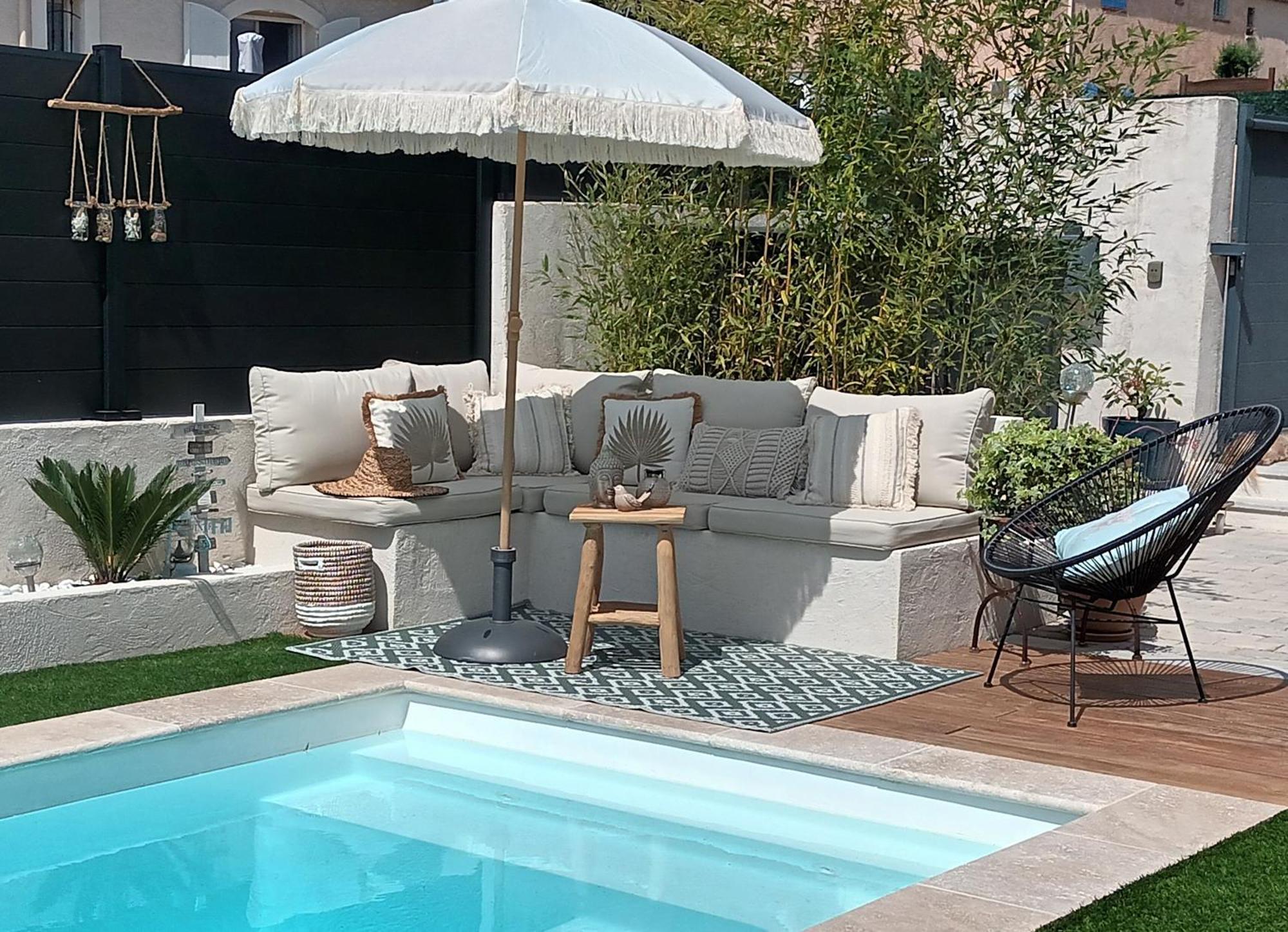 Jolie Villa Lalou Cote D'Azur Trois Chambres Frejus Exterior photo